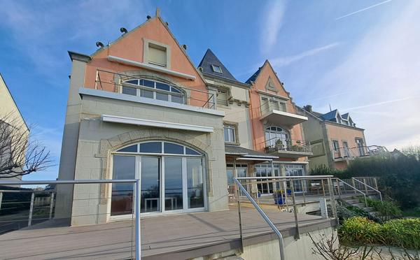Concarneau - Appartement de 93 m² + jardin les pieds dans l'eau
