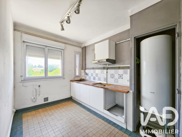 Immeuble à vendre 357 m² Arles