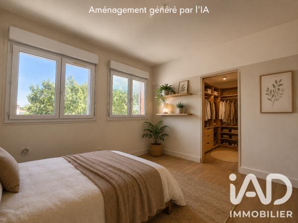 Immeuble à vendre 357 m² Arles