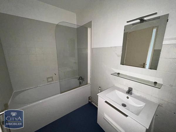 Appartement à louer 1 pièce 33.92m² Châteauroux (36000)
