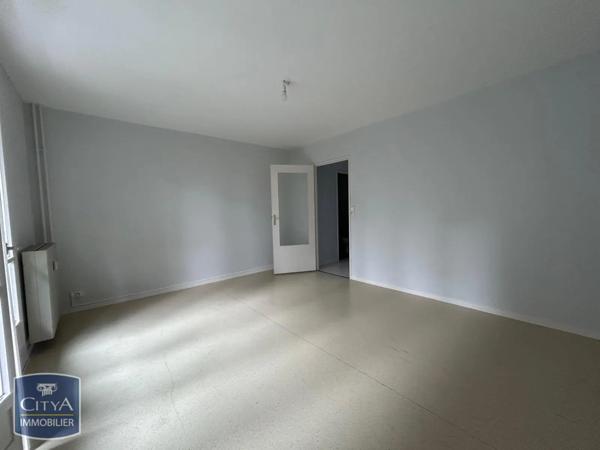 Appartement à louer 1 pièce 33.92m² Châteauroux (36000)