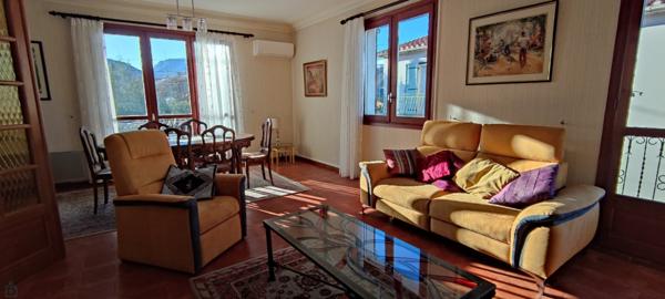 Maison 5 pièces avec garage et jardin