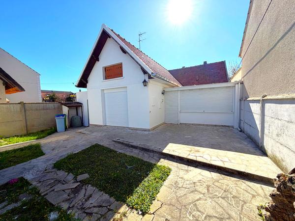 À vendre à Tremblay-en-France, dans le quartier pavillonnaire recherché du Bois Saint-Denis,