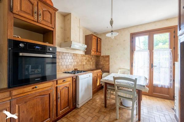 Maison à vendre 164 300 € Mehun-sur-Yèvre 5 p 87 m² DPE C