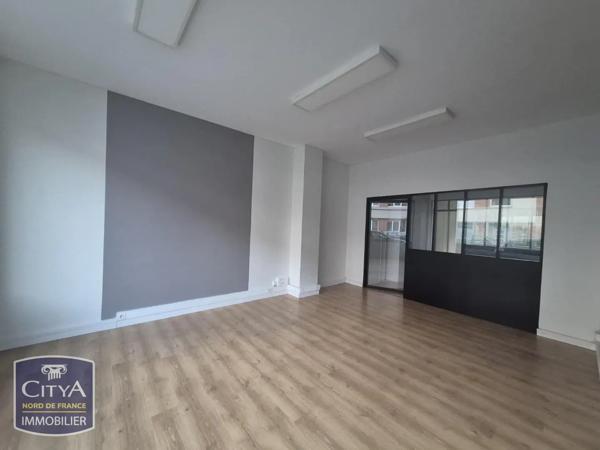 Local professionnel à louer 69m² Saint-Omer (62500)