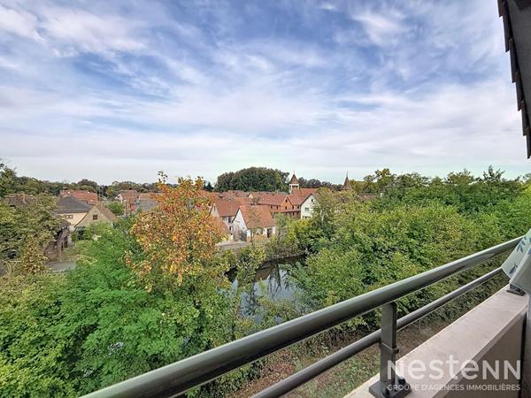 Avolsheim ? Charmant 2 pièces en dernier étage avec terrasse, garage et parking