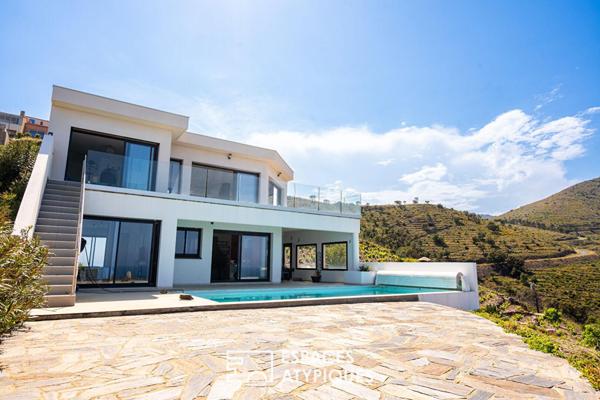 Villa contemporaine d’inspiration californienne avec vue mer panoramique
