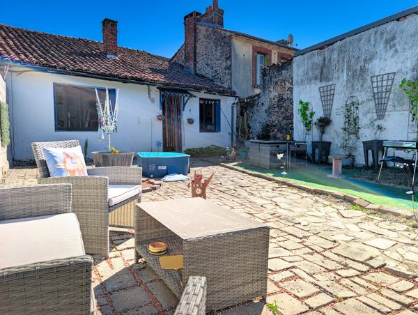 Maison à vendre à Peyrat-de-Bellac (87300) - Haute-Vienne