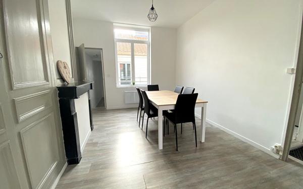 Appartement à louer    1 pièce •  Calais