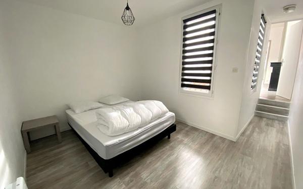 Appartement à louer    1 pièce •  Calais