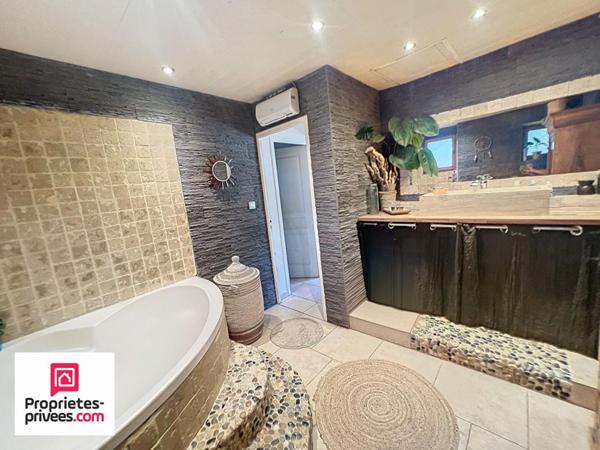 Rians villa T 3/4  sur 2512 m²  en campagne sans voisins