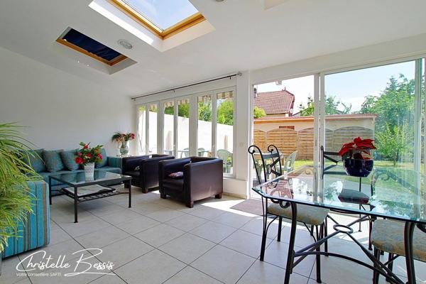 Maison proche toutes commodités dans quartier pavillonnaire