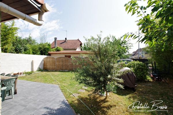 Maison proche toutes commodités dans quartier pavillonnaire