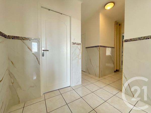 Appartement T4 à vendre  4 pièces - 79,09 m2 LUNEL - 34