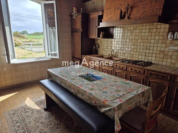 Maison à PLOUGUIEL, 22220 - 4 pièces 77m²