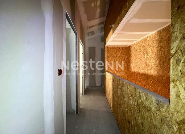 BAR LE DUC : Immeuble avec Local Commercial de 71m2 + Grand Appartement de 128m2