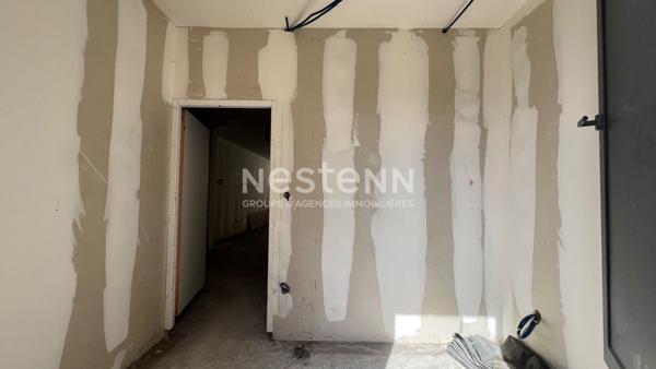 BAR LE DUC : Immeuble avec Local Commercial de 71m2 + Grand Appartement de 128m2