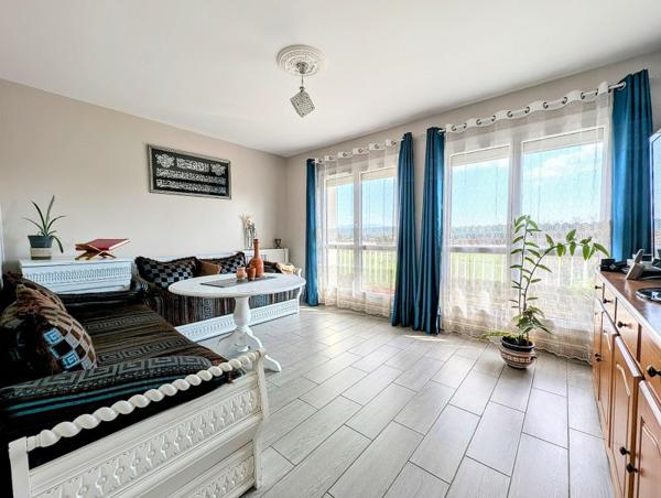 Vente / Appartement T4