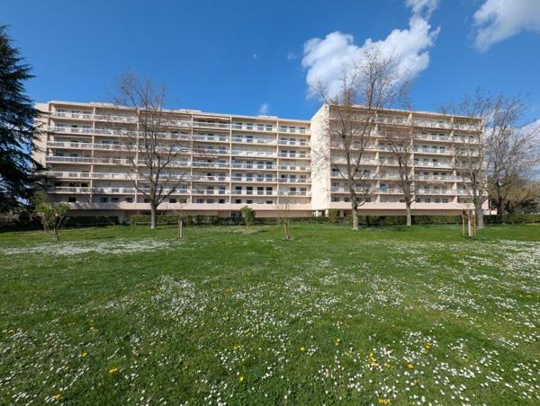 Vente / Appartement T4