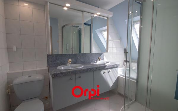 Appartement à vendre    3 pièces • 80 m2 Strasbourg