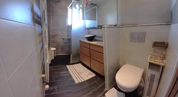 Maison à DOL-DE-BRETAGNE, 35120 - 4 pièces 81m²