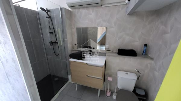 A VENDRE  83170 TOURVES MAISON  PLAIN PIED TYPE  5 133 m²  SUR TERRAIN DE 1.341M²  , STUDIO INDEPENDANT, PISCINE, CARPORT
