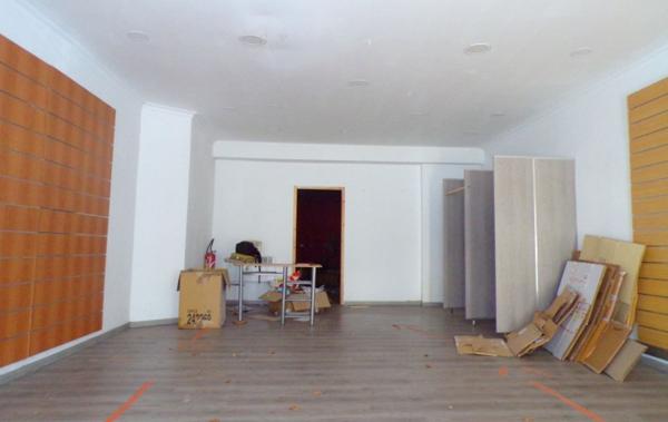 Vente Local commercial à rafraîchir Beziers