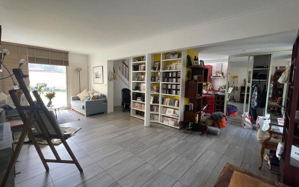 Maison à vendre    5 pièces •  Saint-Maur-des-Fossés