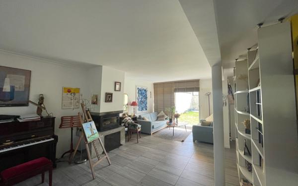 Maison à vendre    5 pièces •  Saint-Maur-des-Fossés
