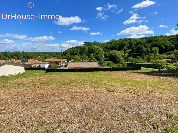 Terrain à vendre de 749 m²