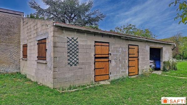 CHARMANTE MAISON ANCIENNE DEPENDANCE ET TERRAIN