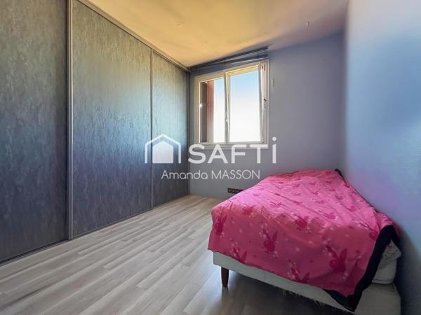 Appartement - 4 pièces - Bord de seine