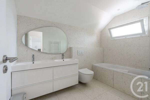 Maison à vendre  5 pièces - 109,50 m 2   ST MAUR DES FOSSES  - 94