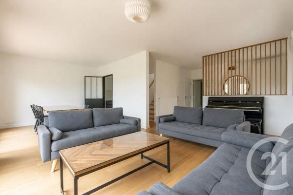 Maison à vendre  5 pièces - 109,50 m 2   ST MAUR DES FOSSES  - 94