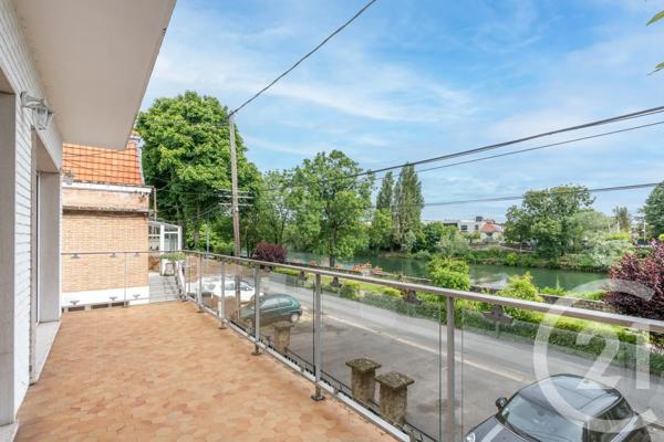 Maison à vendre  5 pièces - 109,50 m 2   ST MAUR DES FOSSES  - 94
