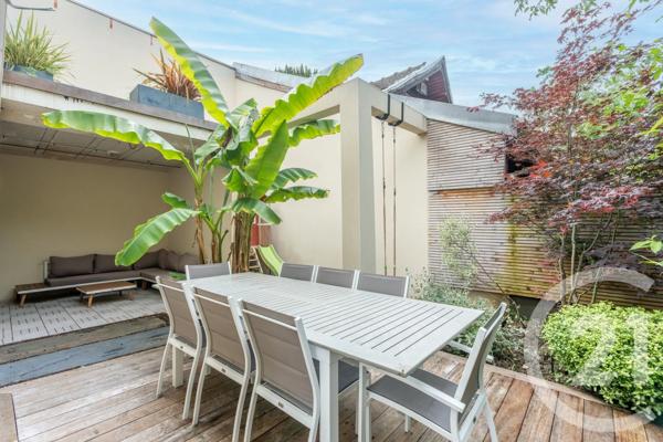 Maison à vendre  5 pièces - 109,50 m 2   ST MAUR DES FOSSES  - 94
