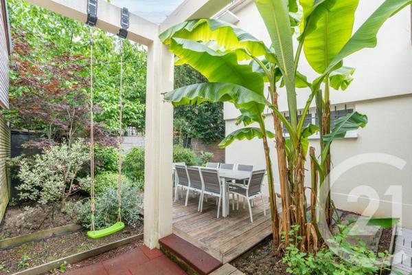 Maison à vendre  5 pièces - 109,50 m 2   ST MAUR DES FOSSES  - 94