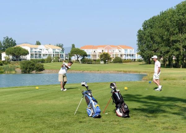 Talmont-Saint-Hilaire (85440) Appartement T3 de 37,22 m² en rez-de-jardin, Golf de Bourgenay - 2 chambres