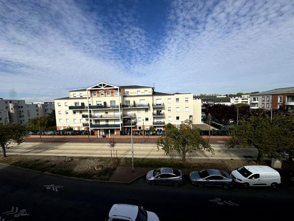 Appartement Courcouronnes 3 pièce(s) 71.47 m2