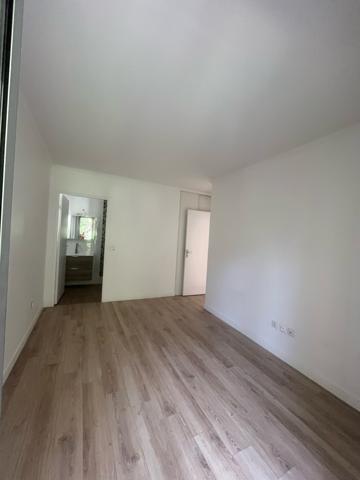 A VENDRE 2P 45m² VUE JARDIN BALCON LES HESPERIDES VAL DE BEAUTE