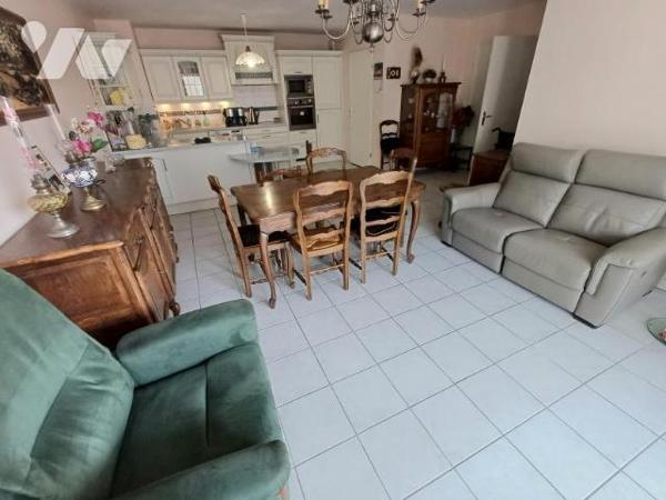 BAS ST HONORE, proche CENTRE : Bel appart  type 3 de 74 m² avec PARKING, ASCENSEUR et TERRASSE