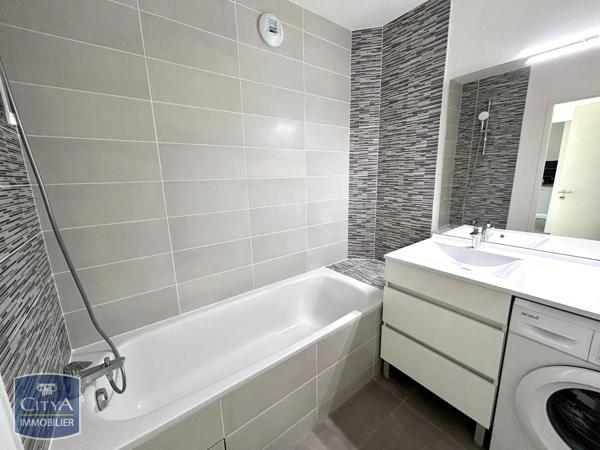 Appartement à louer 3 pièces 65.28m² Sevran (93270)