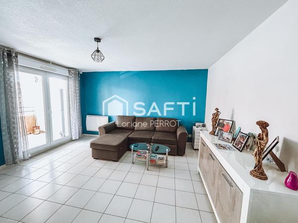 Vue port, terrasse plein sud et parking sécurisé