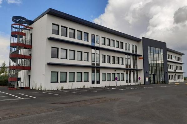 Location - BUREAUX 337.5 m 2
