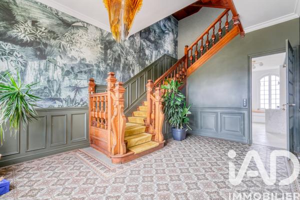 Maison à vendre 8 pièces 245 m² Évreux
