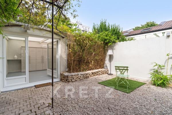 COURBEVOIE (92400) - COEUR DE VILLE - MAISON INDIVIDUELLE - SANS VIS-À-VIS - JARDIN PAYSAGER - CALME