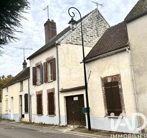 Maison à vendre 4 pièces 85 m² Villeneuve-l'Archevêque