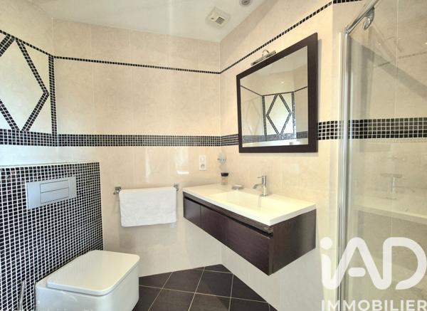 Maison à vendre 9 pièces 356 m² Cosnac