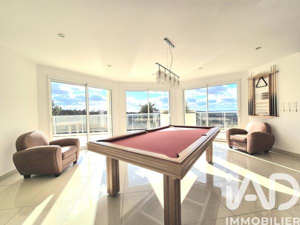 Maison à vendre 9 pièces 356 m² Cosnac