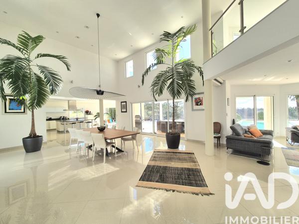 Maison à vendre 9 pièces 356 m² Cosnac